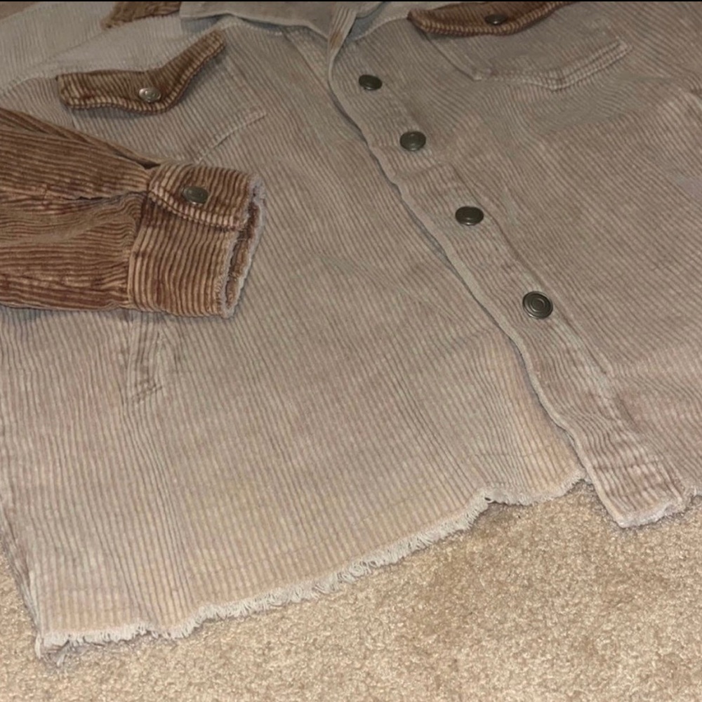 Vici Shacket - image 3